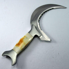 Blade made from 420 high-carbon stainless steel