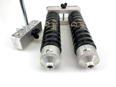 5/8 inch injection port for controlled plastisol flow