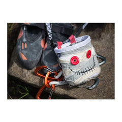 8BPLUS chalk bag with brush holders for quick on-route cleanups.