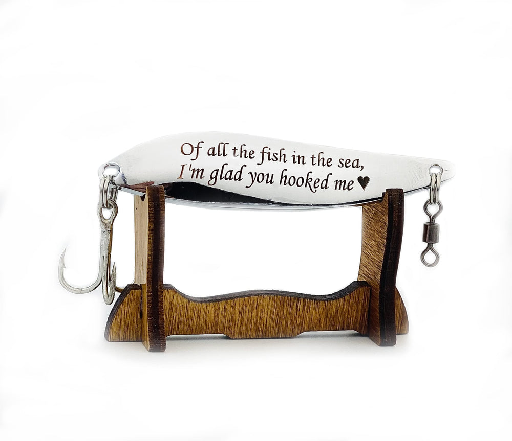 Aartedesign custom fishing lure silver with stand for easy display and gifting