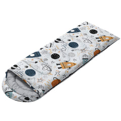 AGANS Datura sleeping bag hood with drawstring keeps young adventurer warm