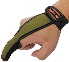 AirFly anti-slip glove finger-protection guards against line cuts during big casts.