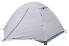 Felis 2 with aluminum poles ensures sturdy, lightweight shelter for two hikers.