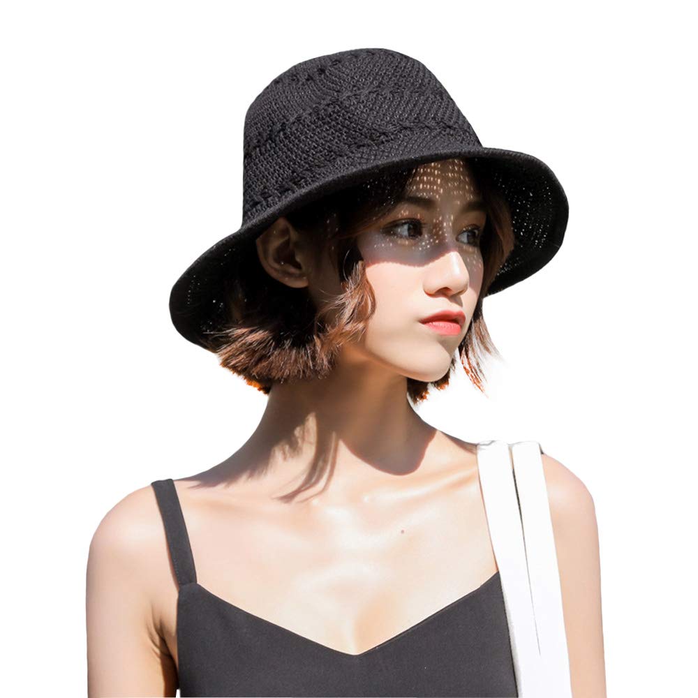 AMAKU wide-brim sun hat with foldable design for beach days.