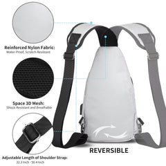 AMJ bag interior with multiple pockets ideal for organizing phone, wallet, keys