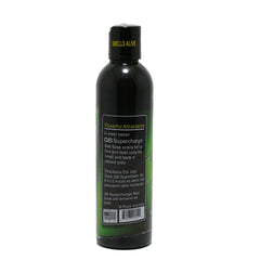 Aquatic Nutrition Q8 Supercharge Bait Soak saturated bait image demonstrates enhanced attraction to fish.