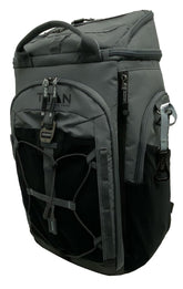 Arctic-Zone Titan 26-cans front compartment keeps snacks and small items easily accessible.
