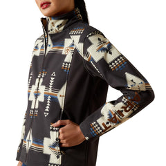 ARIAT Women Logo Softshell Jacket microfleece backing for warmth without bulk.