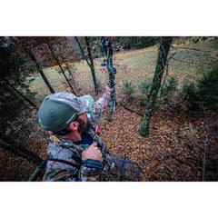 B3 Archery Brave red buckle strap highlights easy on-off for quick adjustments.