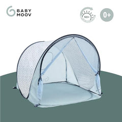 Lightweight Babymoov tent is easy to carry at 1.5 pounds