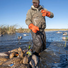 Banded Gear Decoy Glove insulated seamless liner remains soft in cold conditions.
