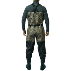 BASSDASH IMMERSE chest pocket with YKK zipper keeps gear secure.