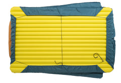 Big Agnes Dream Island 50 Pillow Barn keeps pillow secure all night.