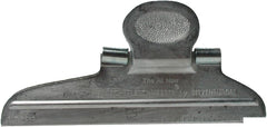Bitzenburger Precision Die Cast Right Clamp for true helical fletch alignment and clean glue control.