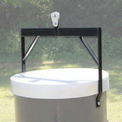 Boss Buck 1000 lb pulley included with hanging bail supports smooth, reliable feeding operations
