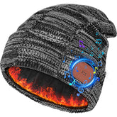 Bosttor Bluetooth Beanie front view with fleece lining