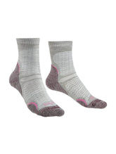 Bridgedale Hike Ultralight Merino Endurance Crew Sock Aubergine front view for dry comfort.