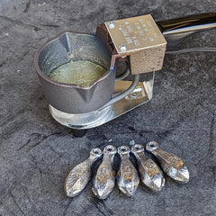 BT Outdoors Hot Pot 2 lead melting with controlled heat for smooth pours