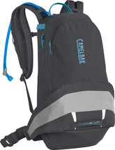 CamelBak L.U.X.E. LR14 100oz reservoir cap front view for extended hydration.