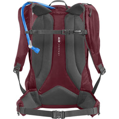 CamelBak Rim Runner X20 1.5L Crux reservoir enables reliable hydration.