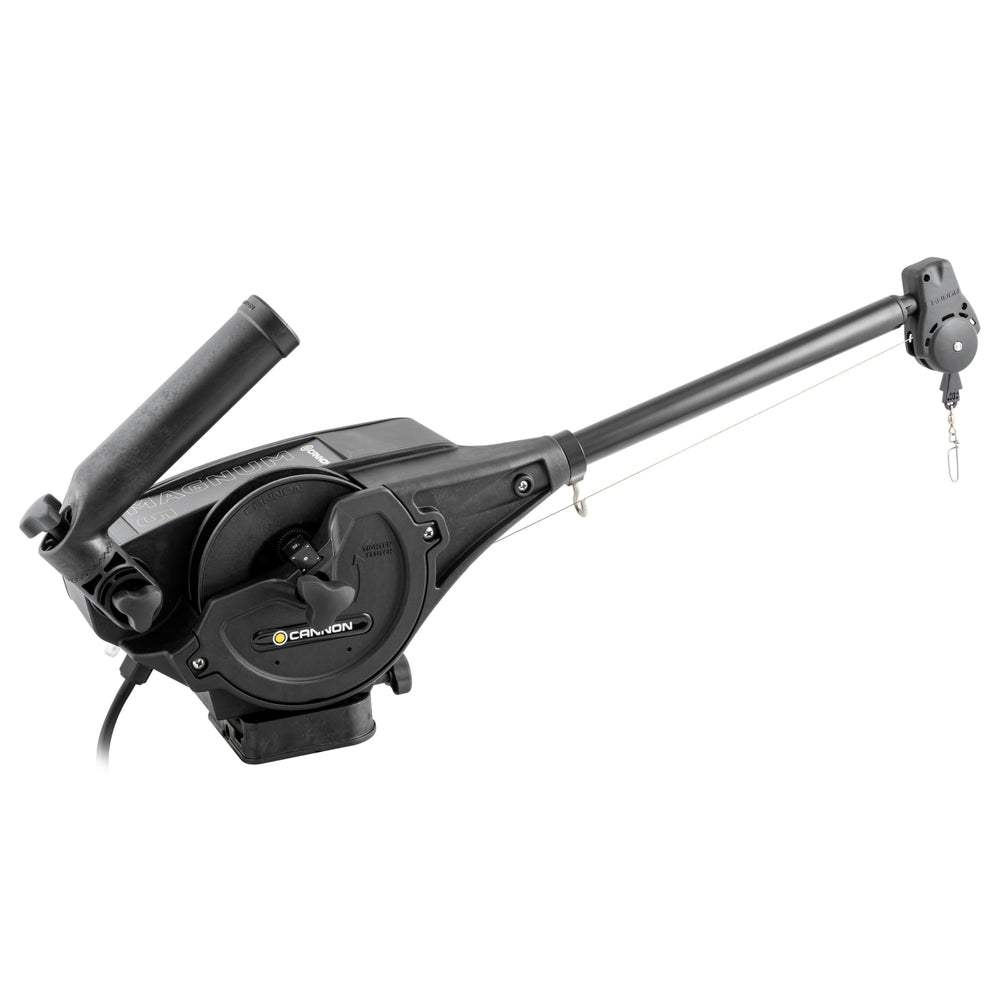 Cannon Magnum 5 downrigger in action with fast retrieval for quick line deployment.