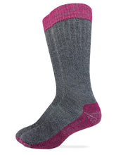Carolina Ultimate ladies heavyweight merino boot socks grey-fuchsia close-up cuff warmth