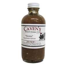 Caven's Gusto long-distance call lure attracts deer from afar for effective scent work