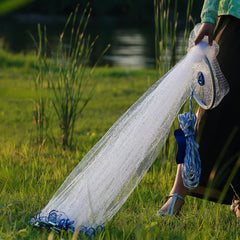 CINGHI LUSSO monofilament mesh closeup shows durable weaving