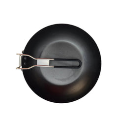 CNEIESD pan with high sides prevents spills while flipping and sautéing