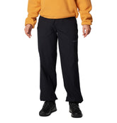 Columbia Brea Falls nylon pant front view black, ideal for sunny hikes with sun-protective features