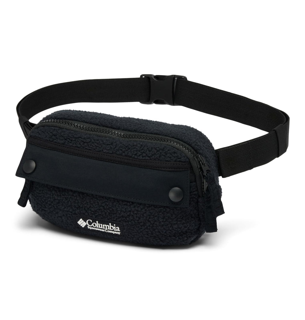 Columbia Helvetia II hip pack in black with front pocket for quick access