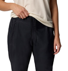 Columbia Pouring Adventure III Pant leg zip enables quick venting on active days.