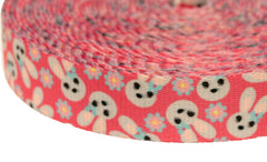 Close-up of Country Brook Design Spring Bunnies webbing fiber detail for durable weave.