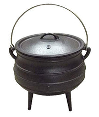 Cuisiland 8.5QT potjie over open flame for large outdoor meals