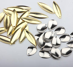 Cuoyuqie Willow Leaf Spinner Blades gold plating offers vibrant color and lift in water.