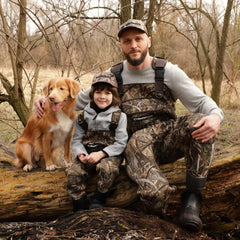 DaddyGoFish 600G boots keep feet warm and protected on rough, cold terrain.