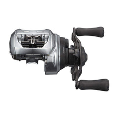 Daiwa Alphas SV TW 800XHL housing-al boosts stiffness while keeping the reel compact.