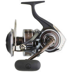 Daiwa BG MQ 8000 front-drag reel in black, ideal for saltwater fishing