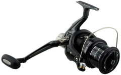 Daiwa Cross Cast 4000 front view showing long-distance casting potential.