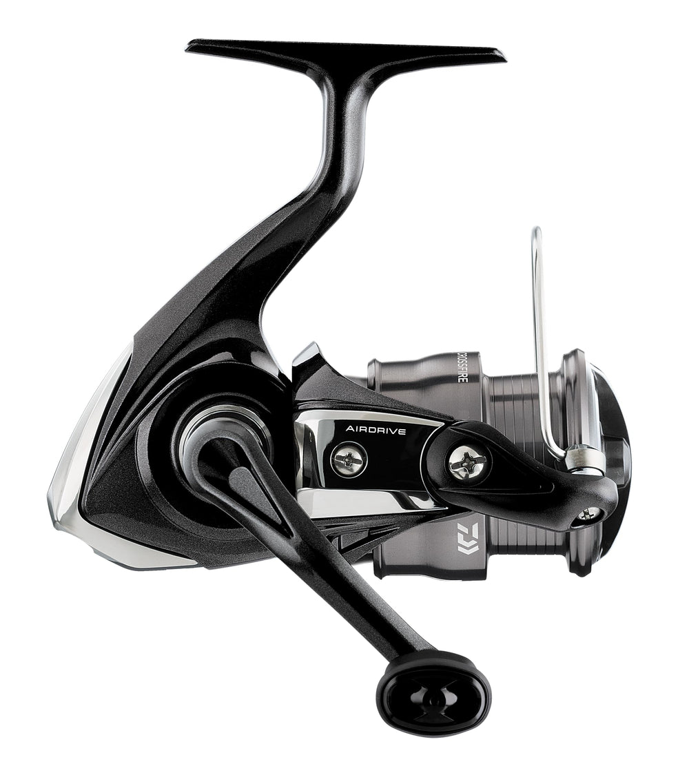 Daiwa Crossfire LT AIRDRIVE rotation shows smooth casting in action.