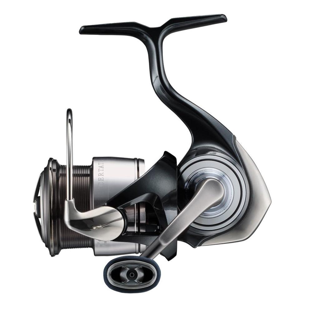 Daiwa FC LT2000S-H front view showcases compact balance for smooth casting.