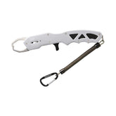 Daiwa Fish Grip V 230 Silver front view showing compact secure hold.