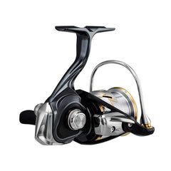 Daiwa LT2500 close-up handle shows lightweight, comfortable grip.