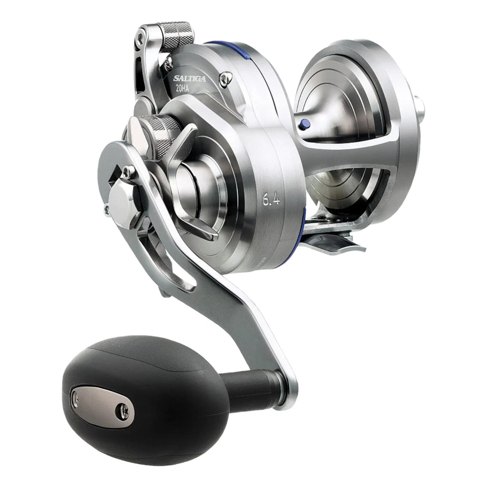 Daiwa Saltiga SASD50HA reel front angle highlighting rugged saltwater build for long casts.