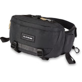 Dakine Hot Laps 2L Black front view with quick-access sunglasses pocket for trail convenience.