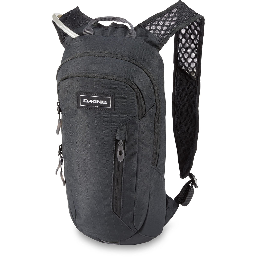 Dakine Shuttle 6L back panel provides cooling comfort on rides.