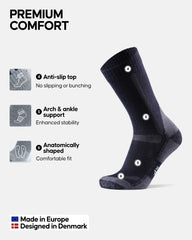 Danish Endurance Merino hiking socks navy-pack close-up warmth and cushioning