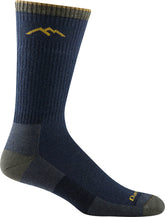 Darn Tough Eclipse packshot shows midweight cushion sock for all-day comfort.