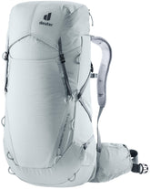 Deuter Aircontact Ultra 35 + 5L SL, front view, balanced carry for long hikes