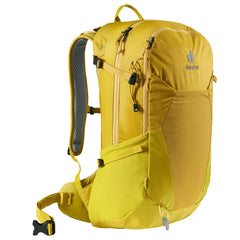 Deuter Futura 23 front pocket organizer for quick access and neat gear setup on day hikes.